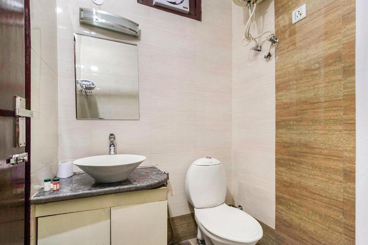 FabHotel Jindal Palace New Delhi Bagian luar foto