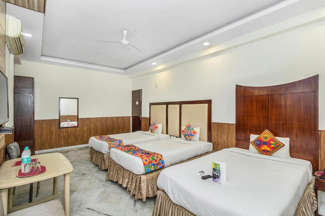 FabHotel Jindal Palace New Delhi Bagian luar foto