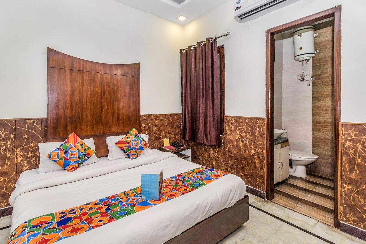 FabHotel Jindal Palace New Delhi Bagian luar foto